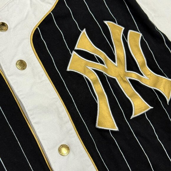 Majestic Black and White Pinstripe Yankees Jersey - Picture 4 of 10